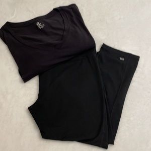 GAP Fit t-shirt & leggings- In GREAT shape!!